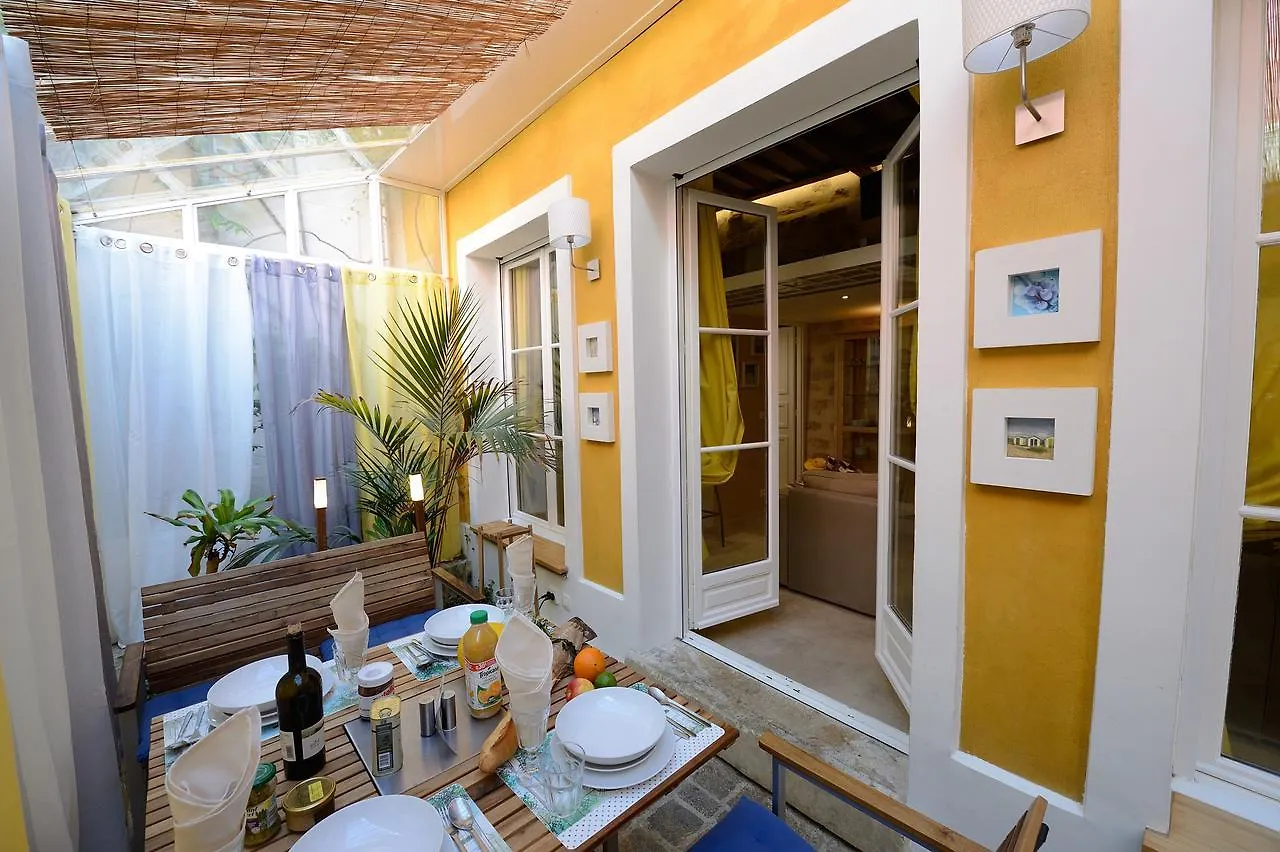 Apartmán Les Patios Du Marais 2 *
